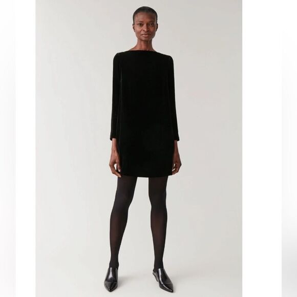 COS Womens Dress Sz 8  Black Velvet Boat Neck Long Sleeve Pockets Minimalist NWT - Picture 1 of 15